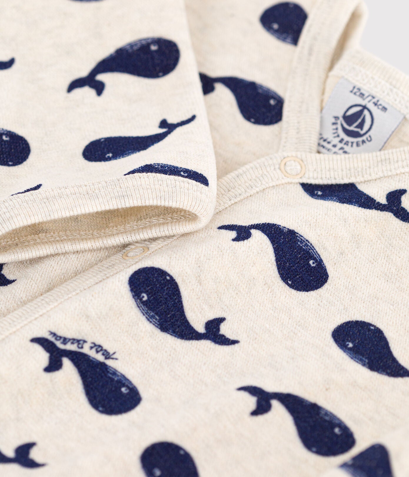 || Petit Bateau || Basis fluwelen boxpak met voetjes - Walvis