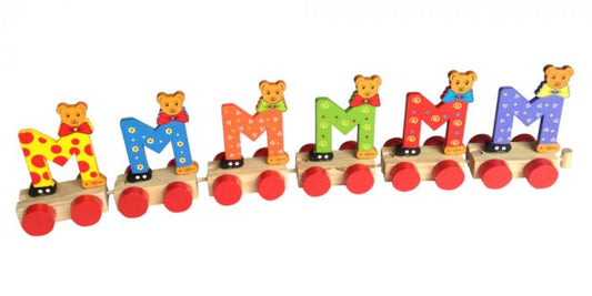 Charl's Toys || Houten Treinletter - M